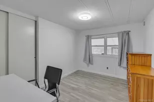 74 Maple St, East Quogue, NY 11942 - Photo 7