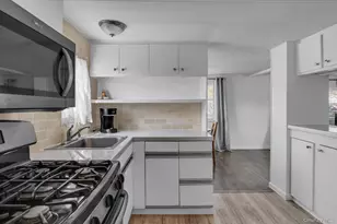 74 Maple St, East Quogue, NY 11942 - Photo 5