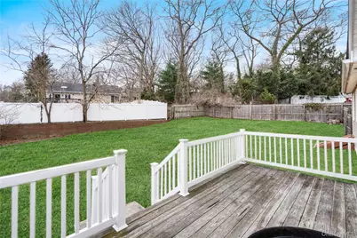 52 Hewlett Drive, Sound Beach, NY 11789 - Photo 27