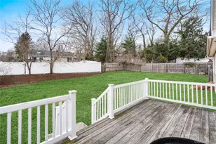52 Hewlett Dr, Sound Beach, NY 11789 - Photo 27