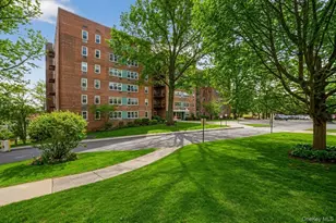 76 Dehaven Dr, Yonkers, NY 10703 - Photo 31