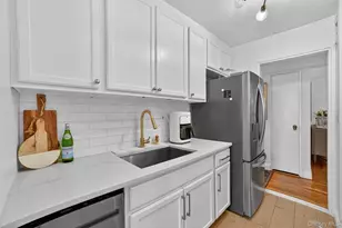 76 Dehaven Dr, Yonkers, NY 10703 - Photo 19