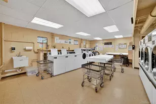 76 Dehaven Dr, Yonkers, NY 10703 - Photo 27