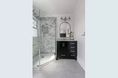 420 Scranton Avenue, Lynbrook, NY 11563 - Photo 11