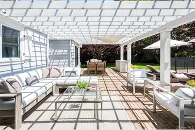 89 South Road, Westhampton Beach, NY 11978 - Photo 7