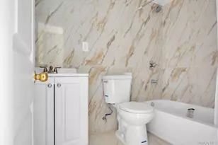 110-34 214th St, Queens Village, NY 11429 - Photo 21