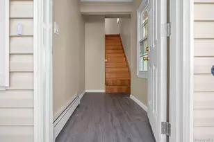 110-34 214th St, Queens Village, NY 11429 - Photo 7