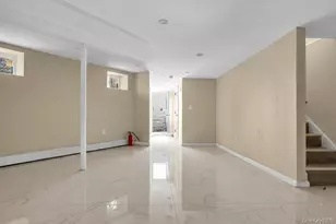 110-34 214th St, Queens Village, NY 11429 - Photo 19