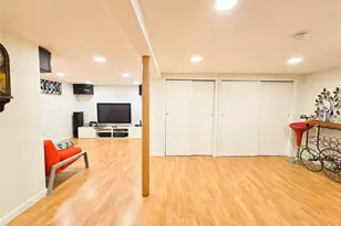 43 Fort Hill Rd, Huntington, NY 11743 - Photo 23