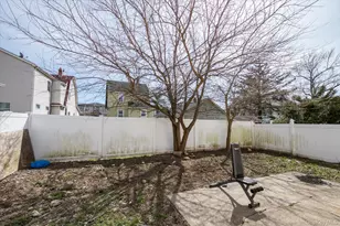 569 Peninsula Blvd, Cedarhurst, NY 11516 - Photo 33