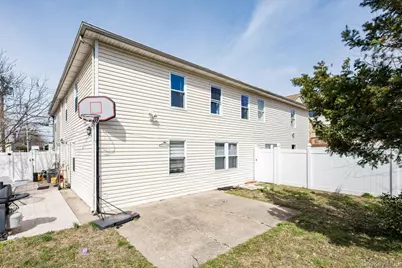 569 Peninsula Boulevard, Cedarhurst, NY 11516 - Photo 31