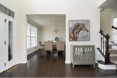 27 E Van Buren Way, Hopewell Junction, NY 12533 - Photo 5