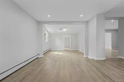 37 Fork Lane, Hicksville, NY 11801 - Photo 5