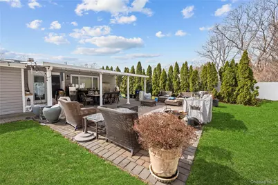 10 Heather Court, Centereach, NY 11720 - Photo 35