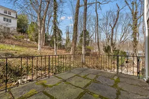 111 Spier Rd, Scarsdale, NY 10583 - Photo 29