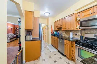 3214 Rawlins Avenue, Bronx, NY 10465 - Photo 5