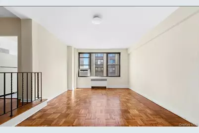 98-34 63rd Drive #7D, Rego Park, NY 11374 - Photo 5