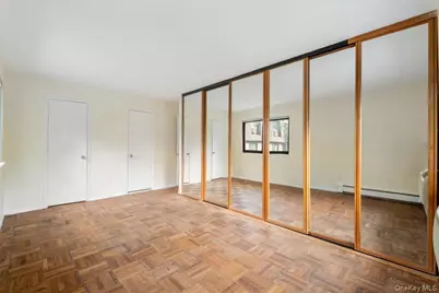 356 Central Park Avenue #E10, Scarsdale, NY 10583 - Photo 15