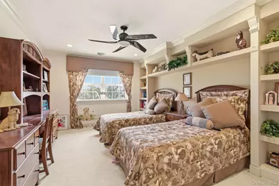 171 Hamlet Drive, Mount Sinai, NY 11766 - Photo 23