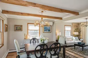 8 Crabtree Ln, Levittown, NY 11756 - Photo 13