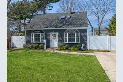 8 Crabtree Lane, Levittown, NY 11756 - Photo 1