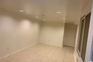 114-33 204th St, Saint Albans, NY 11412 - Photo 13