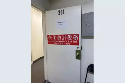 136-85 Roosevelt Avenue #201, Flushing, NY 11354 - Photo 3