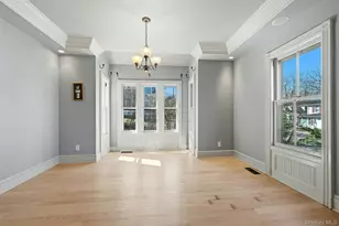 117 Liberty Ave, Port Jefferson, NY 11777 - Photo 9