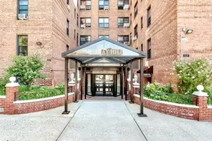 38-15 149th St, Flushing, NY 11354 - Photo 13