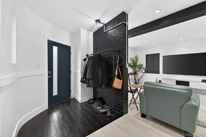 2033 Hering Avenue, Bronx, NY 10461 - Photo 13