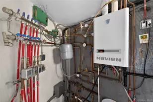 2033 Hering Ave, Bronx, NY 10461 - Photo 33