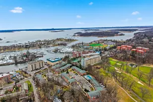 667 Pelham Rd, New Rochelle, NY 10805 - Photo 15