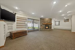 1600 Milburn Ct, Wantagh, NY 11793 - Photo 21