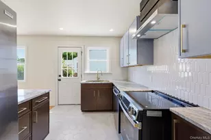 149 Wilkes St, Beacon, NY 12508 - Photo 3