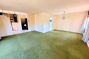 1474 Stephen Marc Ln, East Meadow, NY 11554 - Photo 3