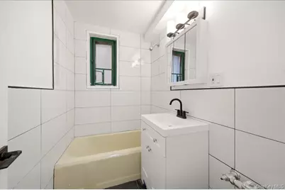 1420 Parkchester Road #Mf, Bronx, NY 10462 - Photo 3