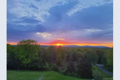 74 Willow Brook Ridge, Clinton Corners, NY 12514 - Photo 3