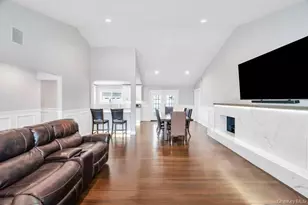 5 Kittiwake Ln, Babylon, NY 11702 - Photo 15