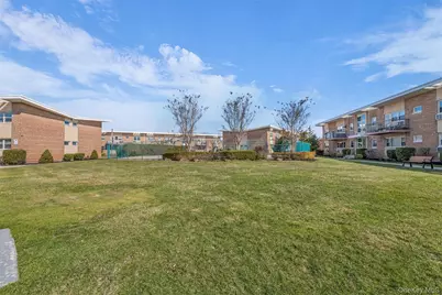 4 Rose Street Unit #1-A1, Oceanside, NY 11572 - Photo 25