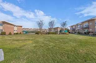 4 Rose St, Oceanside, NY 11572 - Photo 25