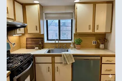 5616 Seabury Street #2A, Elmhurst, NY 11373 - Photo 3