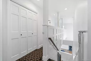 1040 Links Rd, Woodmere, NY 11598 - Photo 25