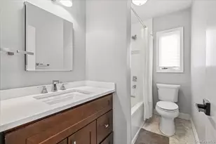 1040 Links Rd, Woodmere, NY 11598 - Photo 19