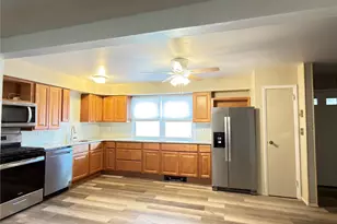 27 Peter Way, Kiamesha Lake, NY 12751 - Photo 5