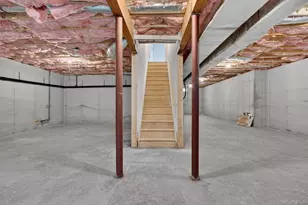 12 Kensington Ln, Poughkeepsie, NY 12603 - Photo 35