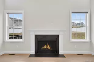 12 Kensington Ln, Poughkeepsie, NY 12603 - Photo 21