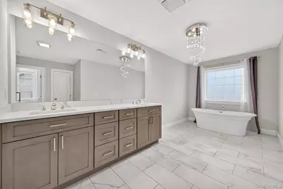 12 Kensington Lane, Poughkeepsie, NY 12603 - Photo 31