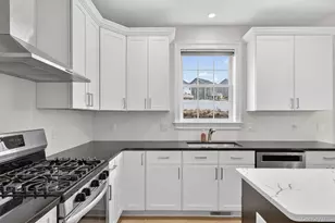 12 Kensington Ln, Poughkeepsie, NY 12603 - Photo 13