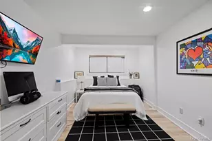 39 Chestnut Ln, Woodbury, NY 11797 - Photo 27