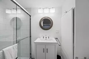 39 Chestnut Ln, Woodbury, NY 11797 - Photo 37